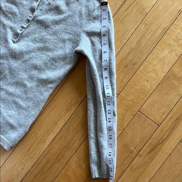 Caroll Cashmere Sweater - Picture 8 of 8